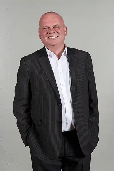 Consulting Director Matt Foley